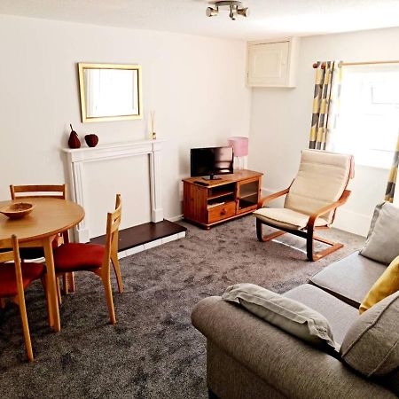 Cosy Little Cottage In Deiniolen Near Llanberis 卡纳芬 外观 照片
