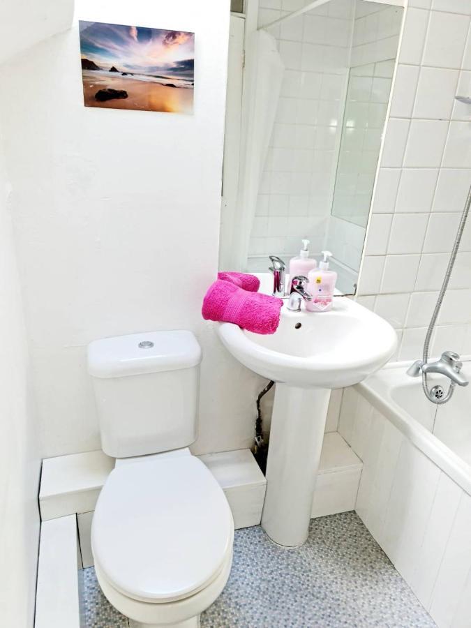 Cosy Little Cottage In Deiniolen Near Llanberis 卡纳芬 外观 照片